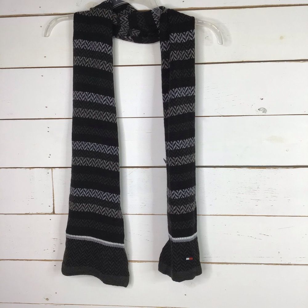 New Tommy Hilfiger Ski Partrol Herringbone Scarf
